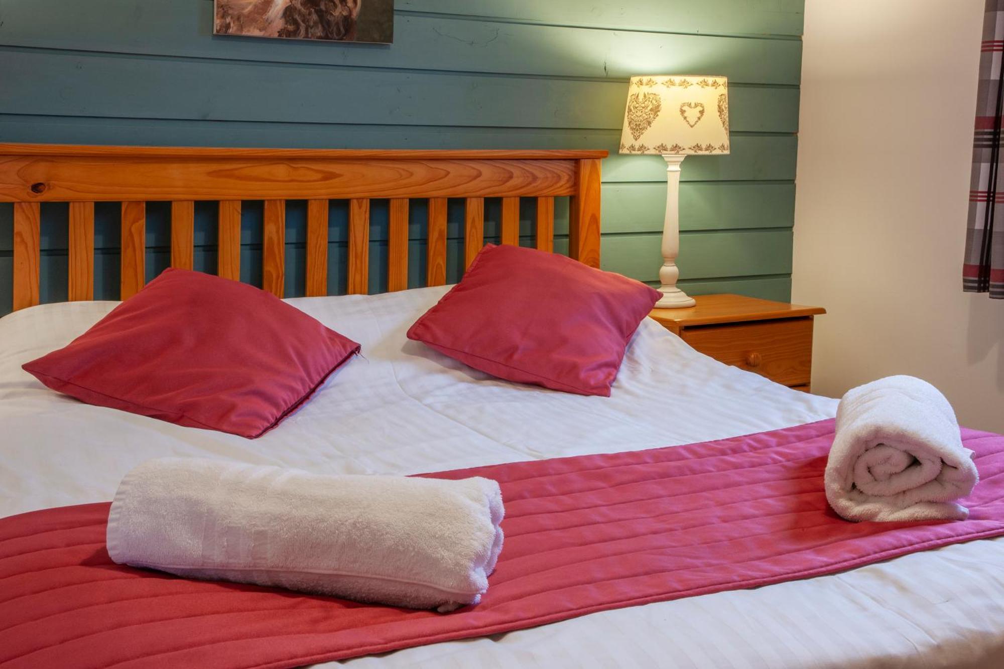 Appin Holiday Homes -Caravans, Lodges, Shepherds Hut And Train Carriage Stays Zewnętrze zdjęcie