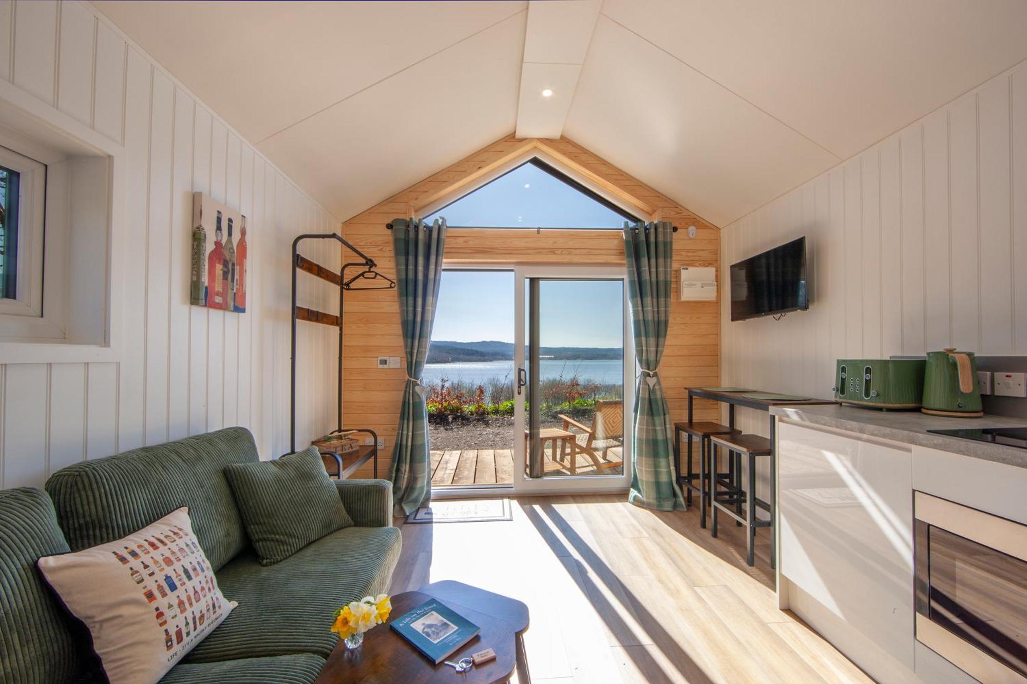 Appin Holiday Homes -Caravans, Lodges, Shepherds Hut And Train Carriage Stays Zewnętrze zdjęcie