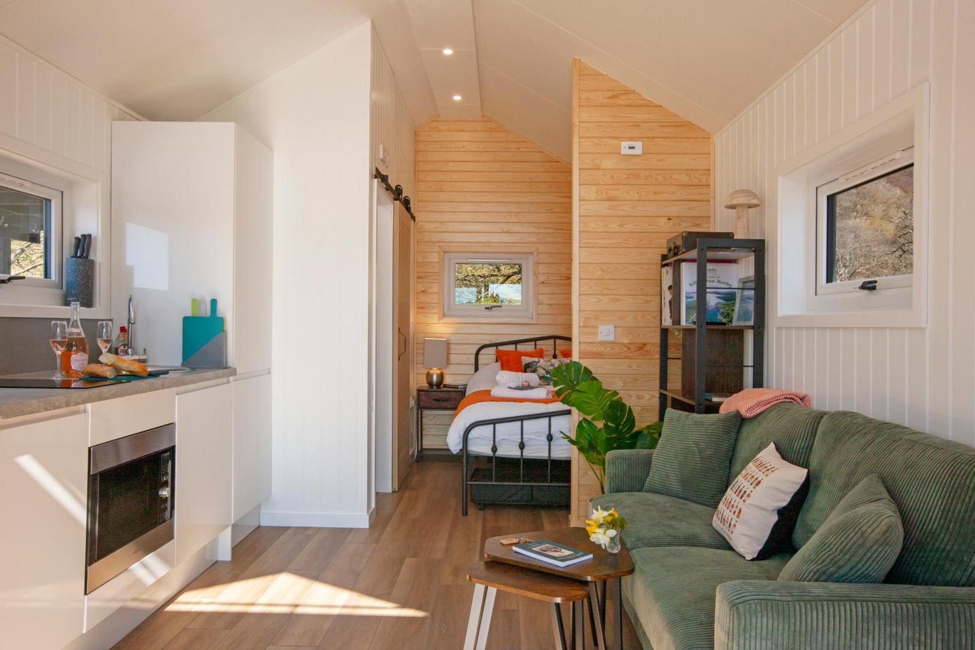 Appin Holiday Homes -Caravans, Lodges, Shepherds Hut And Train Carriage Stays Zewnętrze zdjęcie